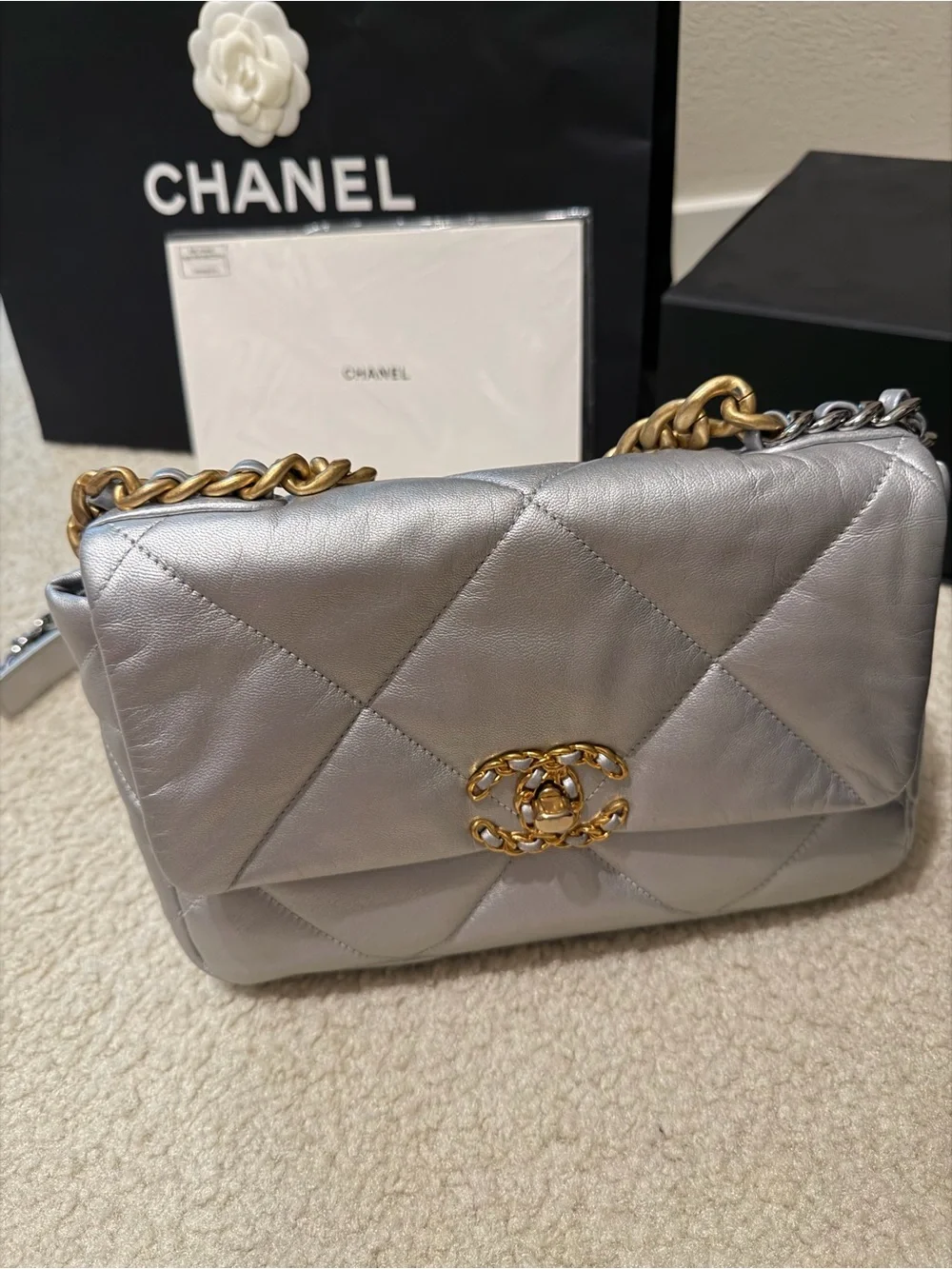 CHANEL 19 medium Silver Quilted Lambskin Shoulder Bag with Gold , silver Chain